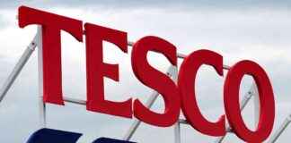 Britiske supermarkeder var fulde af julestemning. Vil det vare hele året? britiske-supermarkeder-var-fulde-af-julestemning-vil-det-vare-hele-ret