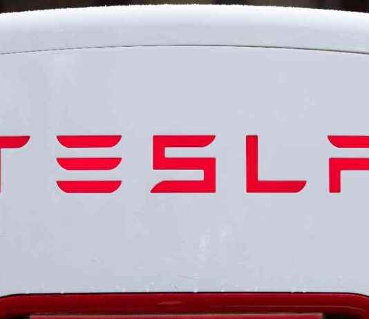 Er Tesla-aktier en køb, en salg eller retfærdigt vurderet før indtjeningen? er-tesla-aktier-en-kb-en-salg-eller-retfrdigt-vurderet-fr-indtjeningen