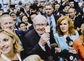 Warren Buffett fastholder tro på aktier trods storudsalg Nyhed: Warren Buffett fortsætter med at tro på aktier trods storudsalg warren-buffett-fastholder-tro-p-aktier-trods-storudsalgnyhed-warren-buffett-fortstter-med-at-tro-p-aktier-trods-storudsalg