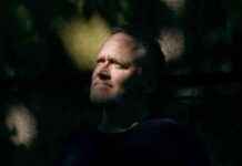 Anders Samuelsen: Juble over Danmark – Flyttet til Schweiz. anders-samuelsen-juble-over-danmark-flyttet-til-schweiz