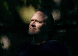 Anders Samuelsen: Juble over Danmark – Flyttet til Schweiz. anders-samuelsen-juble-over-danmark-flyttet-til-schweiz